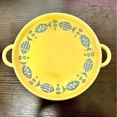 黄色のお皿