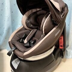 コンビ　チャイルドシートの画像
