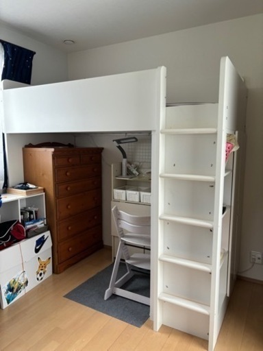 家具　ロフトベッド