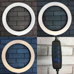LEDリングライトスマホスタンド 3COINS(スリーコインズ)自撮り/配信/メイクライトなどの画像