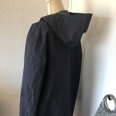 UNIQLO ブロックテックスコート　XL  ブラックの画像