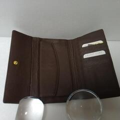 【 ★ きれいな 財布 ★ 】新品、未使用品。財布。ブランドものでは、ありませんので。の画像