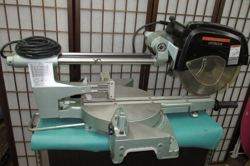 R635 HITACHI 日立 クロスカットソー C12FS ブレーキ付き 卓上スライド丸ノコ 305mm 丸ノコ マルノコ 木工カッター　100V 3800rpm Used