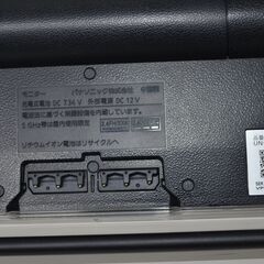 中古良品 Panasonic パナソニック VIERAプライベートビエラ 10型防水型ポータブルテレビ UN-E11S UN-10L11D 動作確認済みの画像