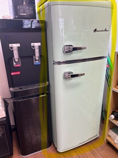 レトロで可愛い小型冷蔵庫 ライトグリーン