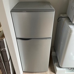 受け渡し予定SHARP 冷蔵庫　無料の画像
