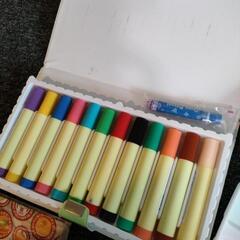【終了】子供用品 ノート　マーカー　クレヨンなど☆の画像