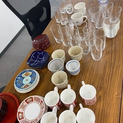 グラス、ティーカップ、茶托セット