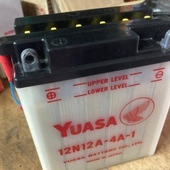 YUASAバッテリー
