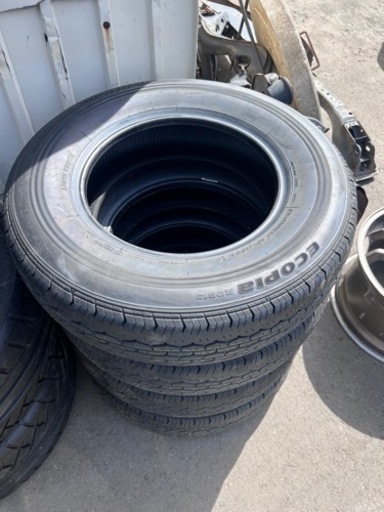 ハイエース 新車外し  195 /80r15