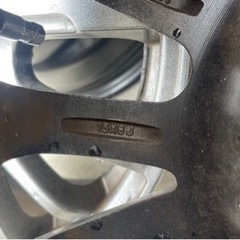 車のパーツ タイヤ、ホイールの画像