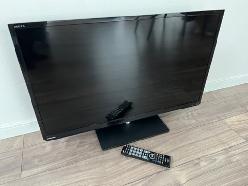 TOSHIBA 東芝 液晶テレビ 32S7 2013年製