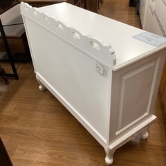 萩原株式会社 ロココ調ワイド4段チェスト ヴィオレッタシリーズ RCH-1233AW【トレファク 川越店】の画像