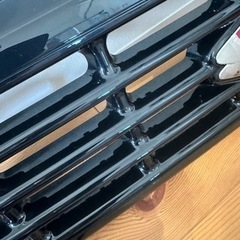 ラパンフロントグリル　中古美品の画像