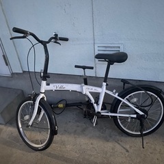 自転車 折りたたみ自転車の画像