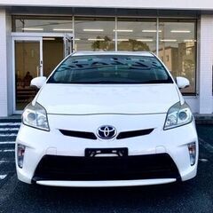＼人気のプリウス✧／アルバイトでも車のローンが通りやすい★スピーディー対応！の画像