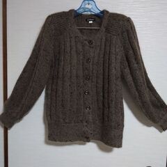 ニットカーディガン　こげ茶　女性用
