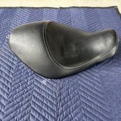 スポーツスター　純正シート