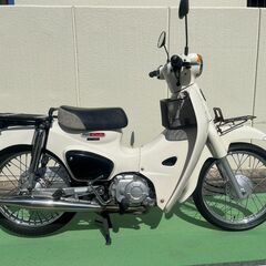 ホンダ　　スーパーカブ110　JA44（前期）です。