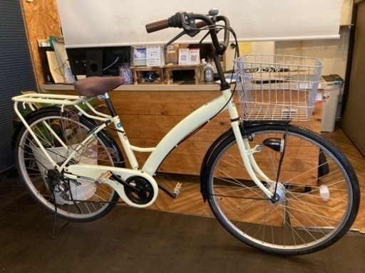 【後輪タイヤ・後輪チューブ新品！】 LEDオートライト　6段変速　26インチ自転車　クリーム