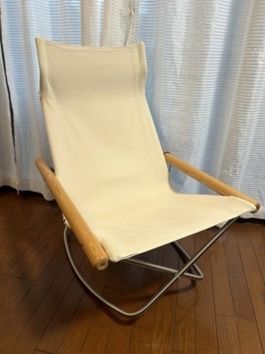 ニーチェア　ロッキング