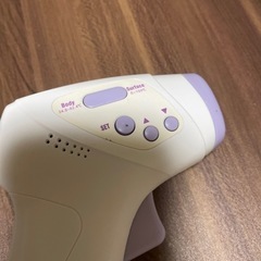 赤外線デジタル温度計の画像