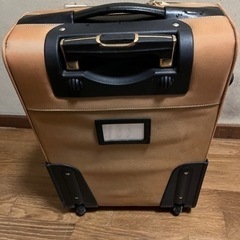 キャリーケース・ソフトタイプ二輪あげますの画像