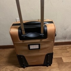 キャリーケース・ソフトタイプ二輪あげますの画像