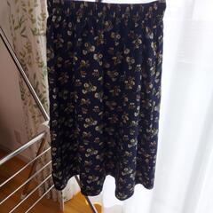 服/ファッション スカートの画像