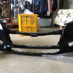 オデッセイ　RC1  フロントバンパー①　NH820P ホンダ