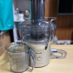 Brevilleブレビル ハイパワージューサー　スロージューサー　スムージーメーカーの画像