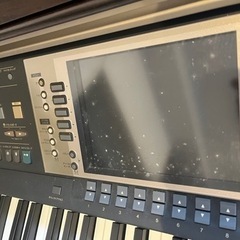 電子ピアノ　YAMAHA Clavinovaの画像