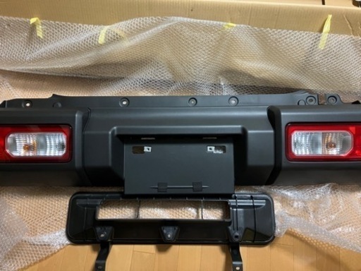 ジムニー　jb64w　リアバンパー