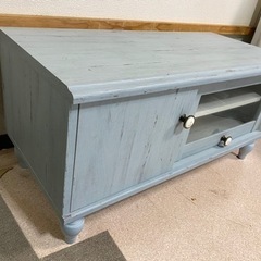 決まりました　
テレビ台　水色　かわいい　ダメージ柄　0425-3の画像