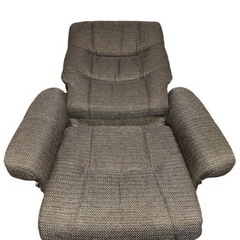 美品 ニトリ パーソナルチェア リクライニング 回転  1人掛けソファ オットマン付きの画像