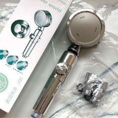 ❤️新品❤️シャワーヘッド 節水 3段階モード 360度 角度調...