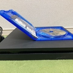 決まりました！プレステ4  CUH-2200A 500GBソフト付きの画像