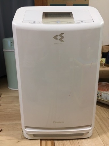 空気清浄機　除湿　加湿　除加湿　2017年製