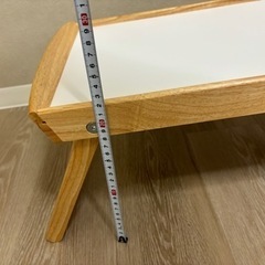 【受付終了】IKEA 折り畳みベッドテーブルの画像