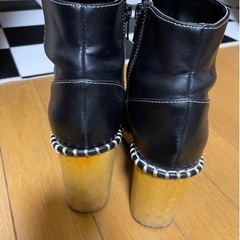 moussyブーツの画像