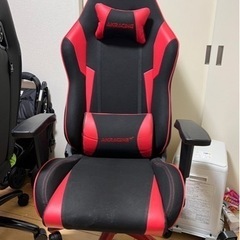 ゲーミングチェアの画像