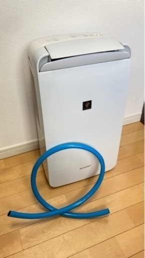 譲り先決まりました【2020年製】シャープ 衣類乾燥兼 除湿機 CM-J100-W