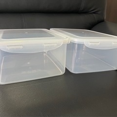 【美品】密封容器 タッパー（大）　2個セット　５．５Ｌ クリアの画像