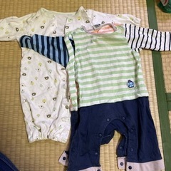 (5)ロンパース60-70長袖2着まとめ売り