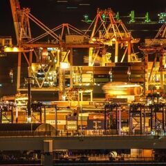▼工場内の設備取付：正社員▼ 未経験歓迎！ 独立したい方、てあつ...