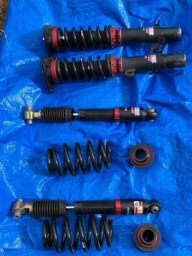 車のパーツ パーツ