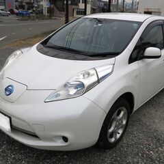 電気自動車日産リーフ後期式　バッテリー１１セグ　革シート 