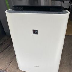 シャープ 加湿空気清浄機 ホワイト系 KC-E70-Wの画像