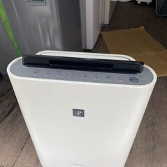 シャープ 加湿空気清浄機 ホワイト系 KC-E70-Wの画像