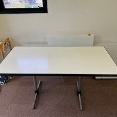 オフィステーブル　作業台　机②